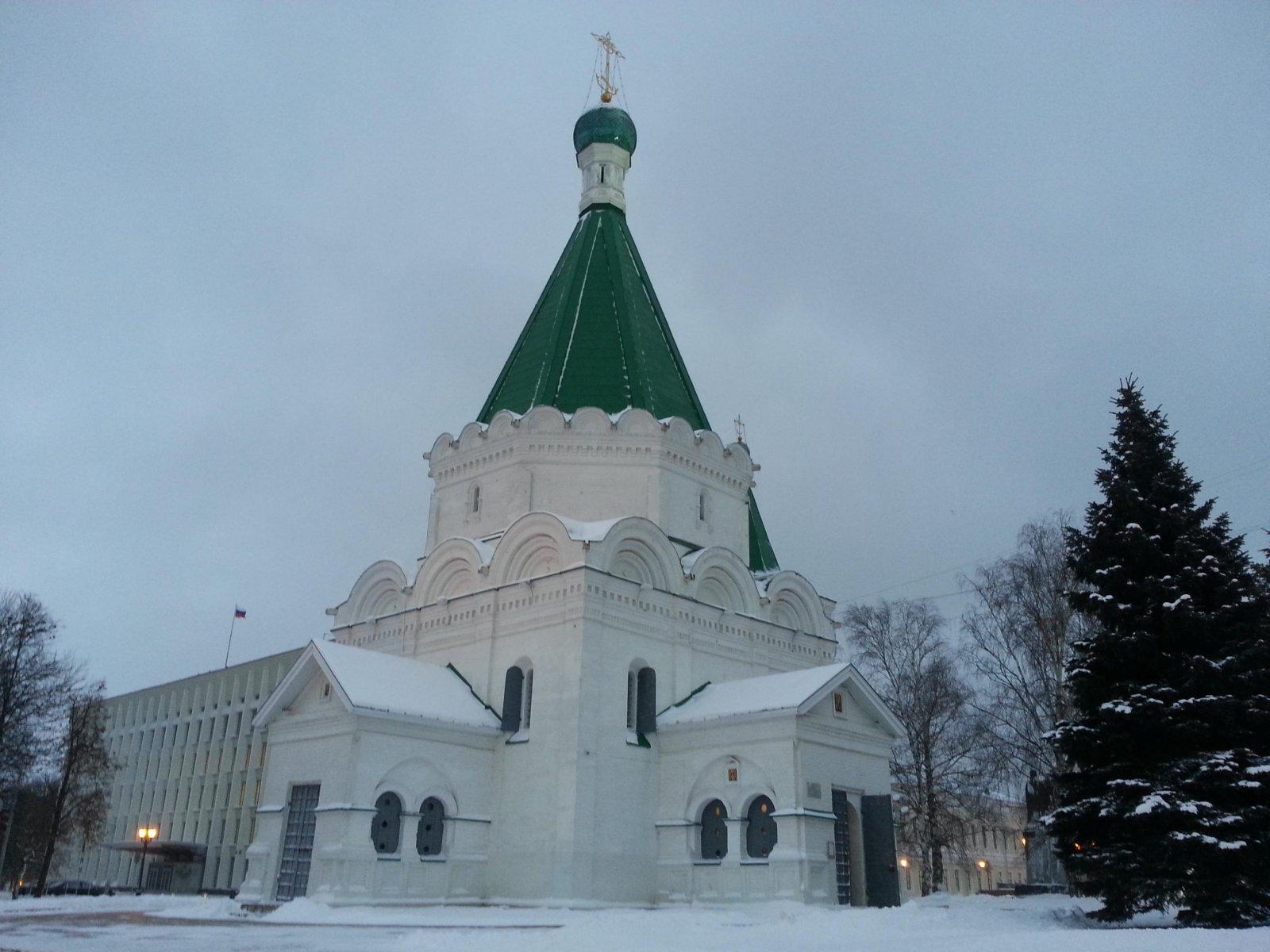 Храм михаила архангела в новгороде. Собор Михаила Архангела Нижний Новгород. Храм Михаила Архангела Нижний Новгород в Кремле. Нижний Новгород Нижегородский Кремль собор Архангела Михаила. Собор Архангела Михаила Кремль Нижний Новгород.