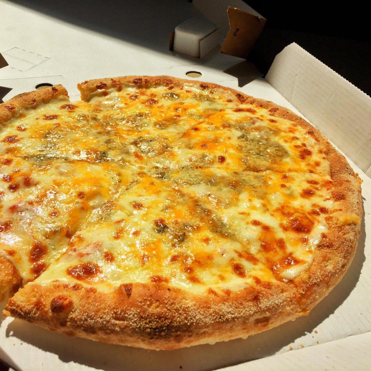пицца четыре сыра цена фото 119
