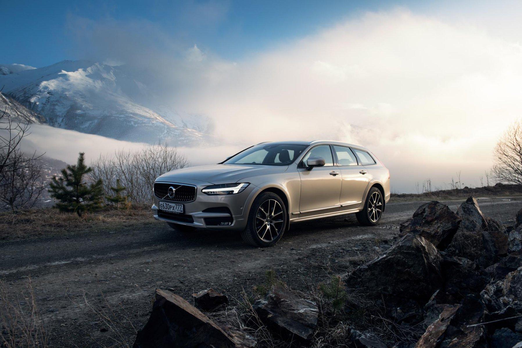 V 90. Volvo v90 Cross Country. Вольво универсал v90 Cross Country. Volvo v90 Cross Country i. S90 Volvo универсал Cross.