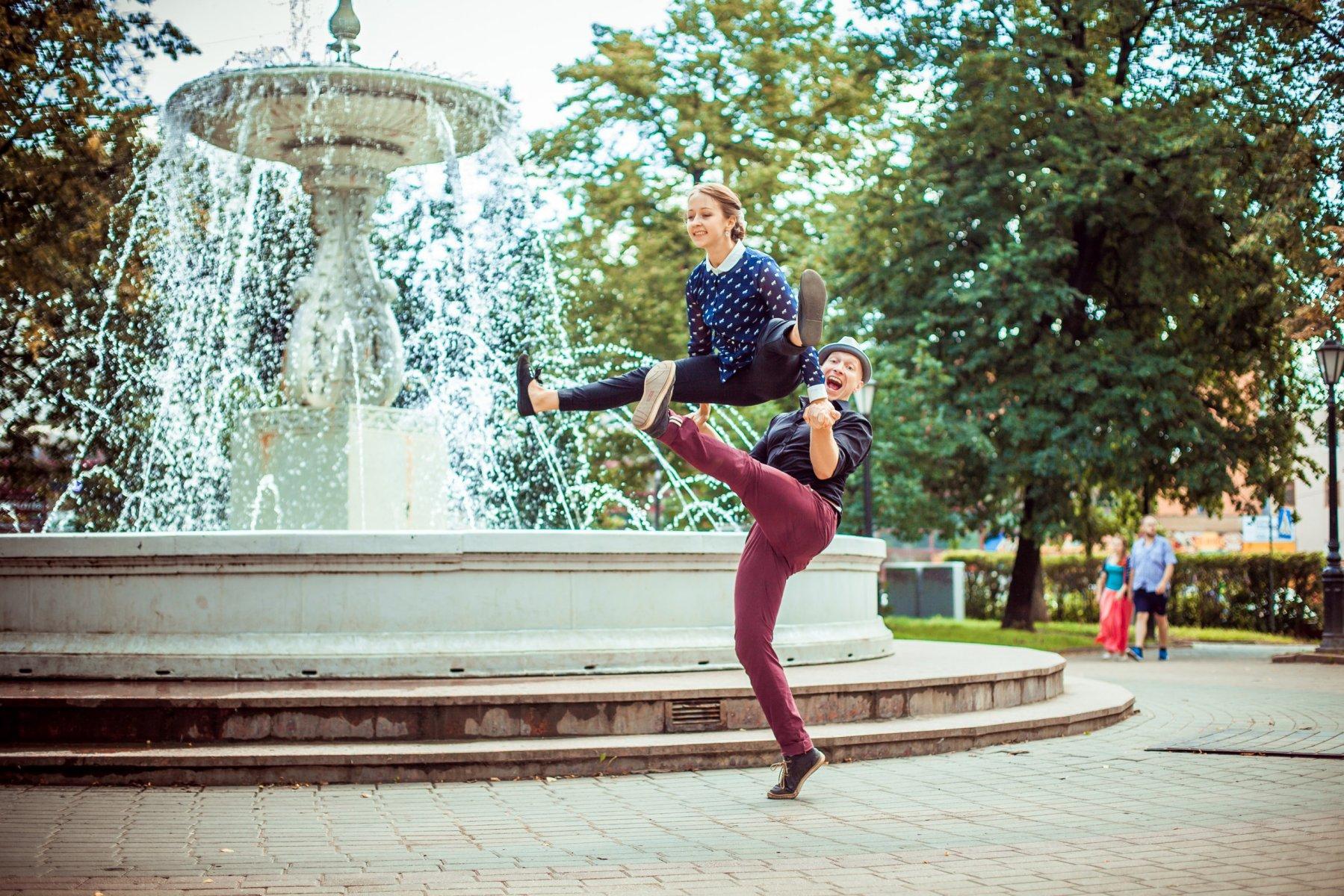 Social dance studio. Школа танцев на большой Покровской Нижний Новгород. Танцы на Покровке Нижний Новгород. Буги вуги танец Нижний Новгород.