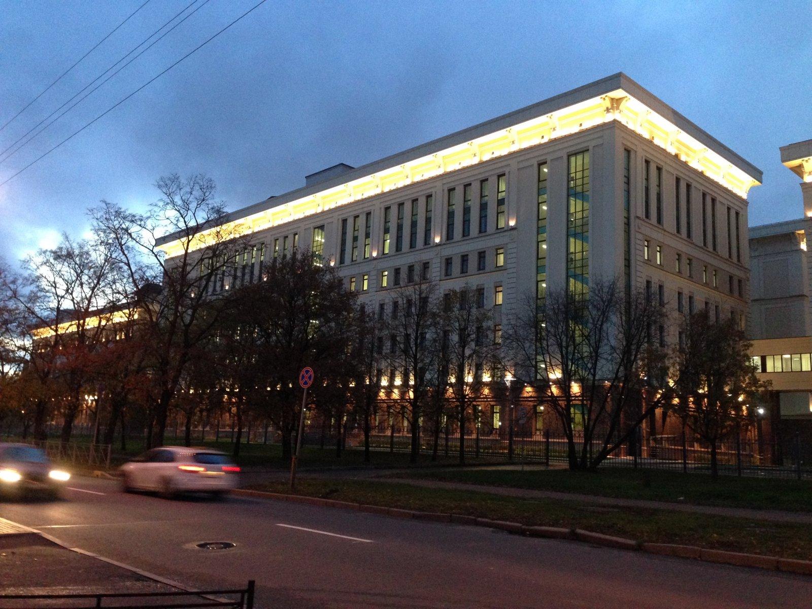 Петербургский городской сайт. Горсуд Санкт-Петербурга. Горсуд Санкт-Петербурга на Бассейной. Бассейная 6. Суд Бассейная 6.